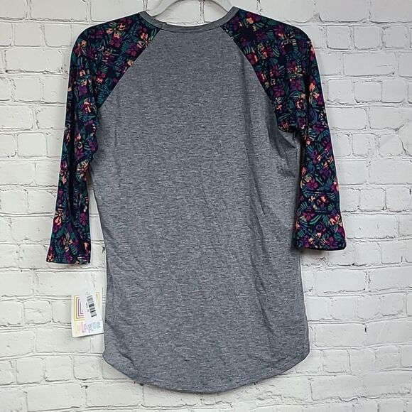 NWT LuLaRoe Randy Tee Unisex Gray Tribal Print S 6/8 T-Shirt Raglan Sleeve Top - Picture 9 of 9